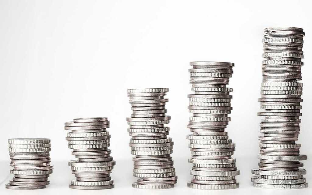 お金の比較イメージ