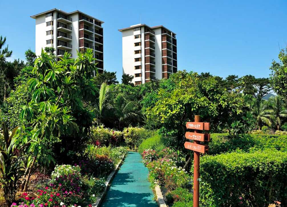The Atta Terrace Club Towers