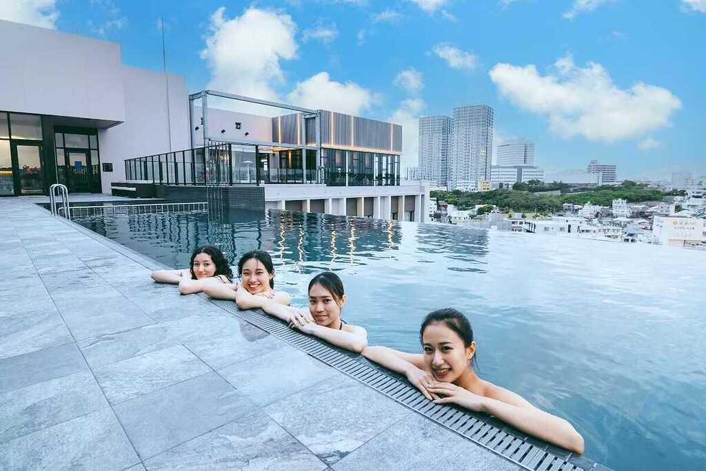 ヒューイットリゾート那覇